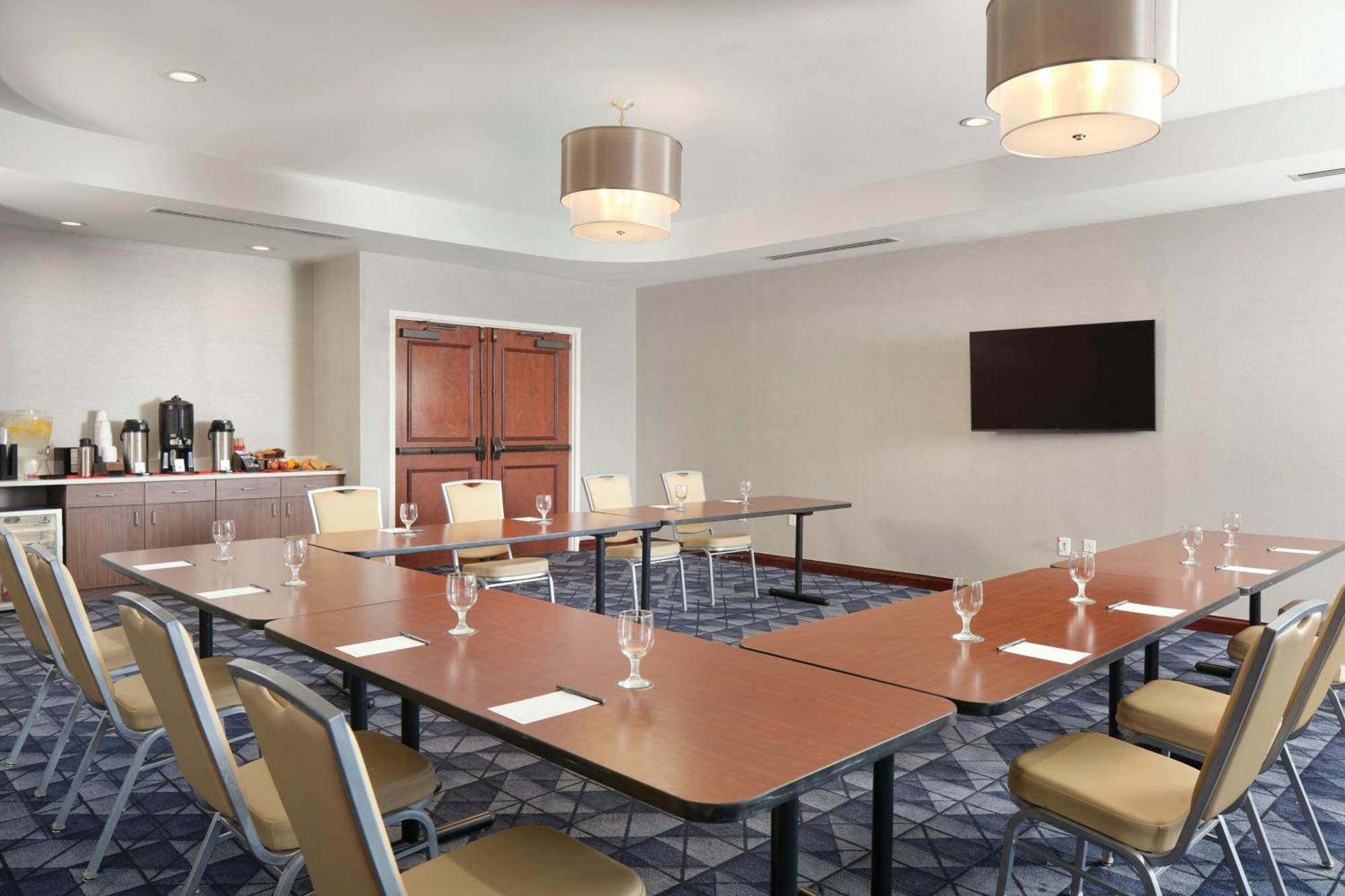 Courtyard By Marriott Saratoga Springs Hotel Bagian luar foto