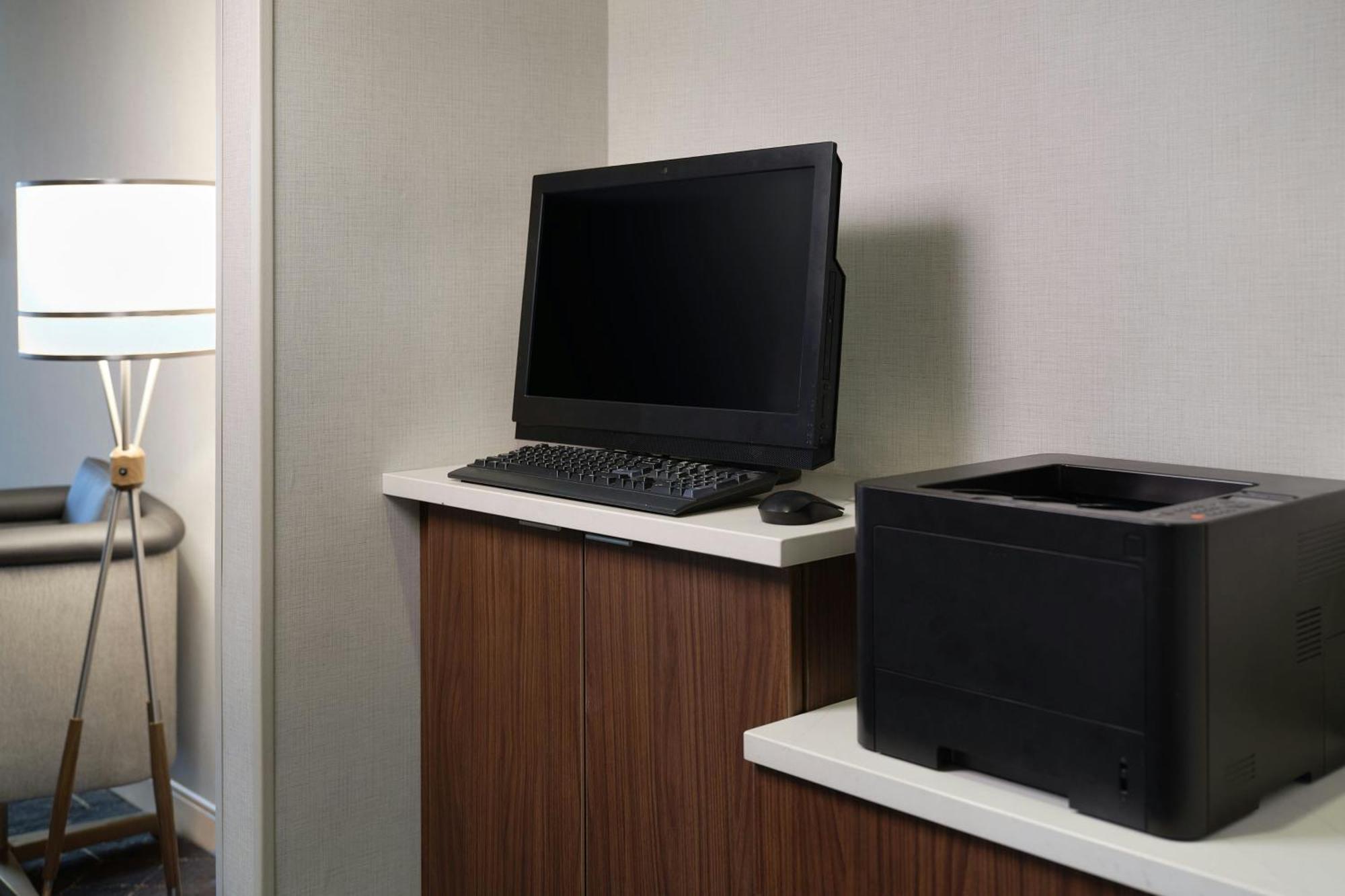 Courtyard By Marriott Saratoga Springs Hotel Bagian luar foto
